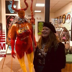 Meet your Posher, Mandy